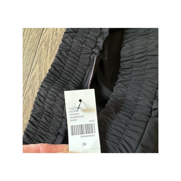 Lane Bryant On The Go Mid Rise Jogger Black Plus Size 20‎ NWT - Picture 4 of 7